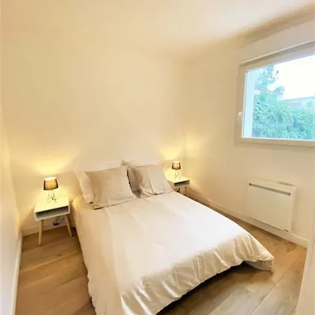 Magnificent Apartment Close To Paris Metro Line 1 Montreuil  Exterior photo