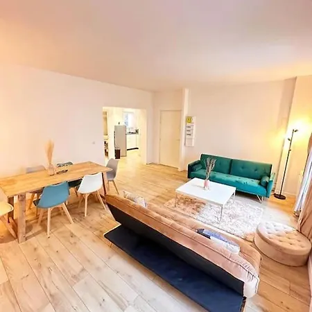 Magnificent Apartment Close To Paris Metro Line 1 Montreuil  Exterior photo