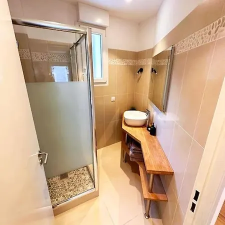Magnificent Apartment Close To Paris Metro Line 1 Montreuil  Exterior photo