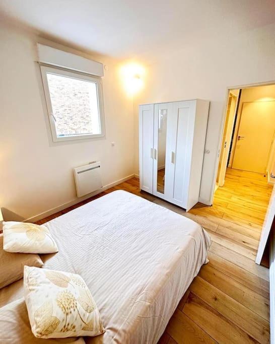Magnificent Close To Paris Metro Line 1 Apartment *